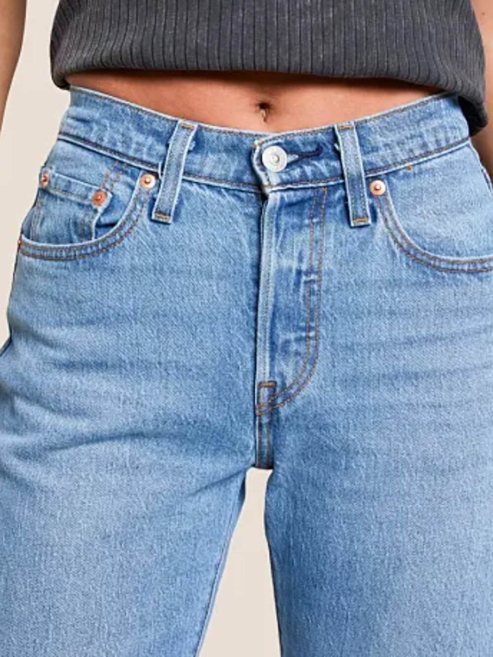 Levi's 501 Curve Straight Stretch Jeans Size 28 Button Fly Medium Wash - Picture 13 of 14
